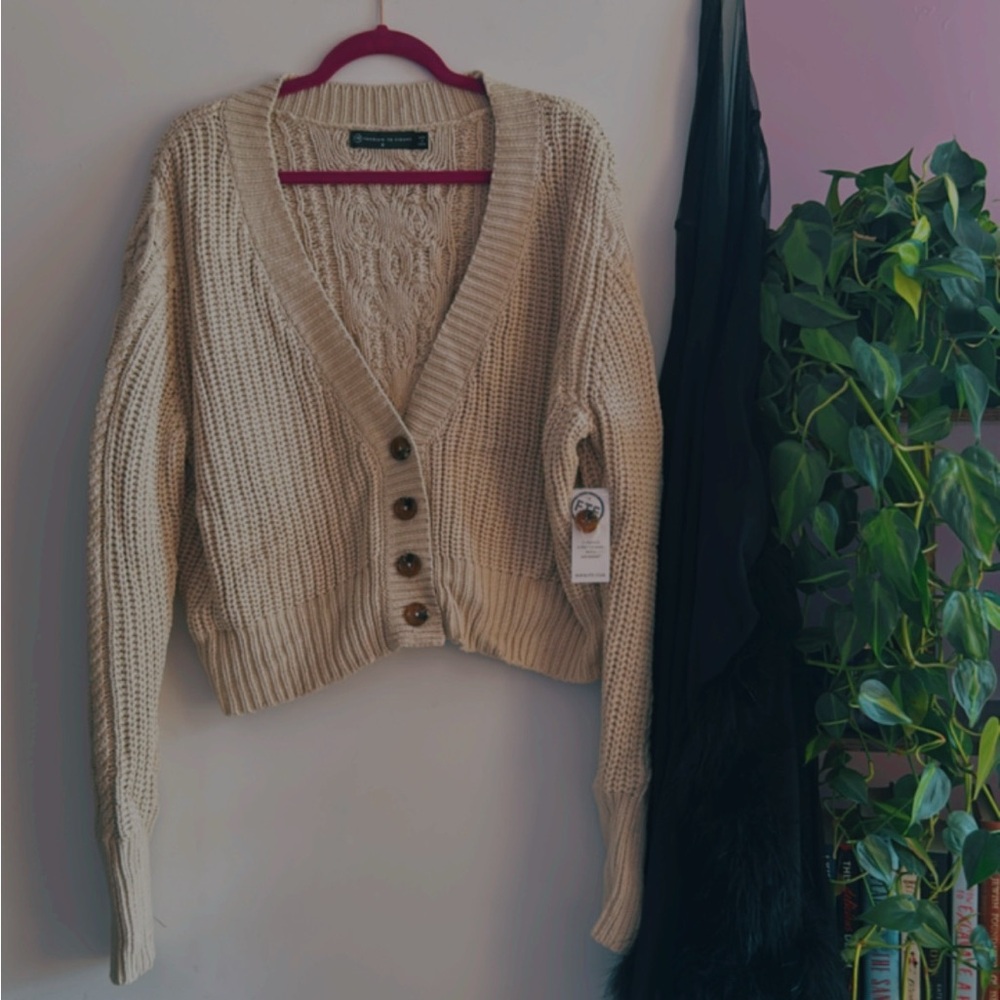 Fashion to Figure Cozy Cream Knit Cropped Cardigan Size 3X